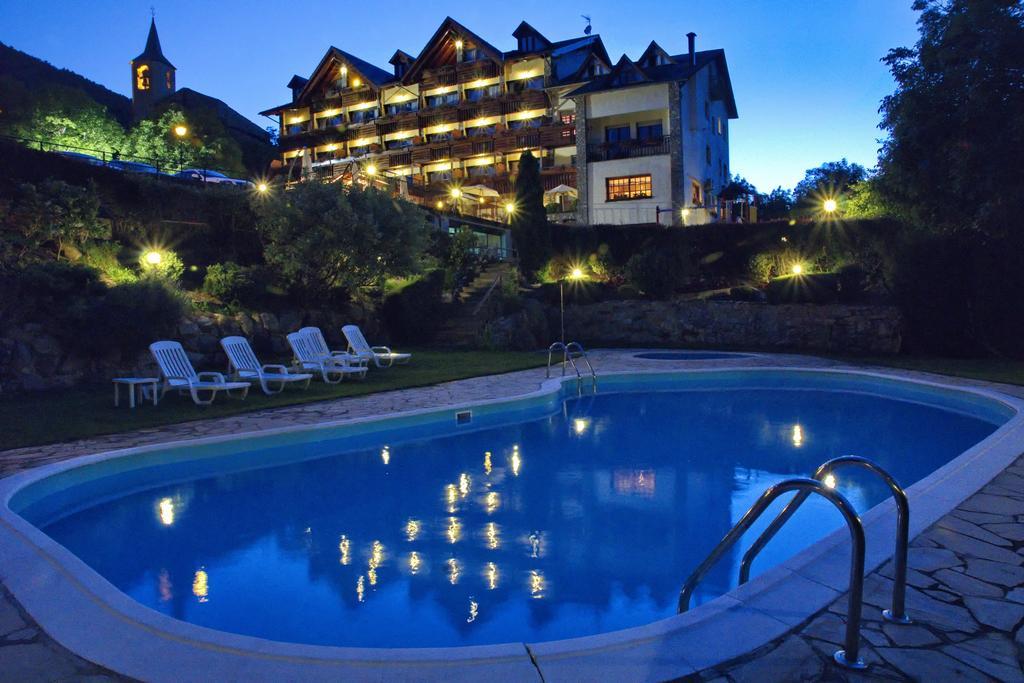 Hotel La Morera Valencia D'Aneu المظهر الخارجي الصورة